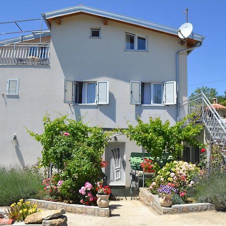 Villa Ester Lopar Exterior photo